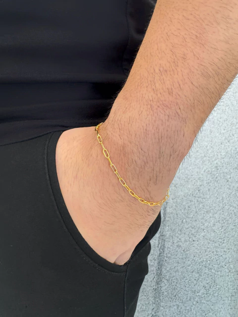 Pulseira Cartier Oval 2.5mm com Fecho Gaveta - 21cm - 2.8g - Banhado a Ouro