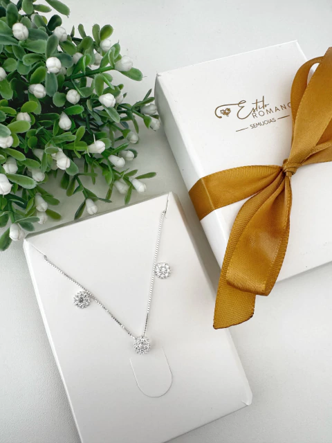 Conjunto Flor Cristal Cravejada - Prata 925