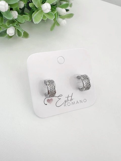 Brinco Argolinha Cravejada 10mm - Banhado a Ródio Branco