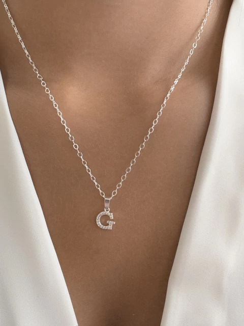 Colar Inicial Letra G - Banhado a Prata