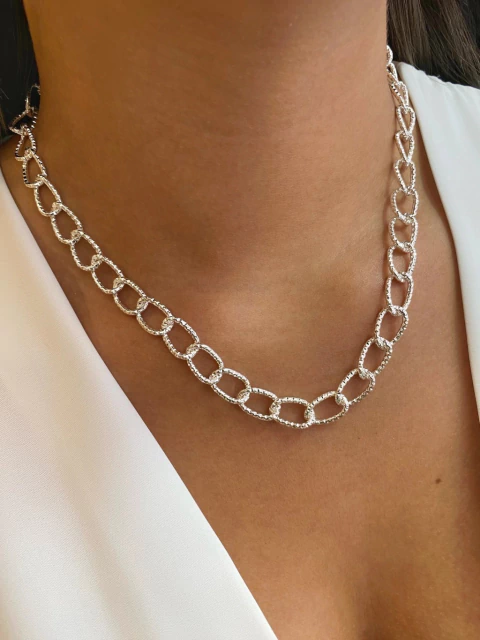 Colar Elos Detalhados Finos 14mm - Banhado a Prata