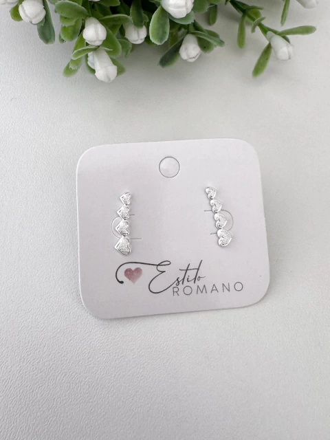 Brinco 4 Corações Detalhados - Banhado a Prata