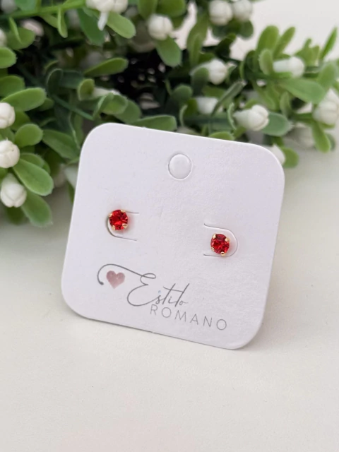 Brinco Ponto de Luz Vermelho 4mm - Banhado a Ouro