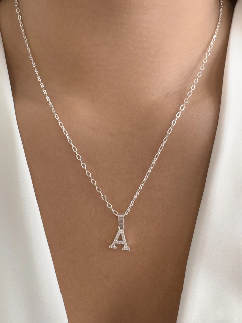 Colar Inicial Letra A - Banhado a Prata