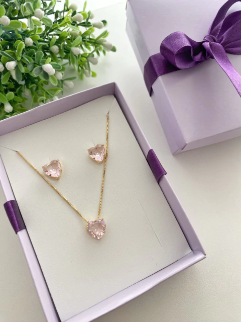 Conjunto Coração Zircônia Rosa - Banhado a Ouro