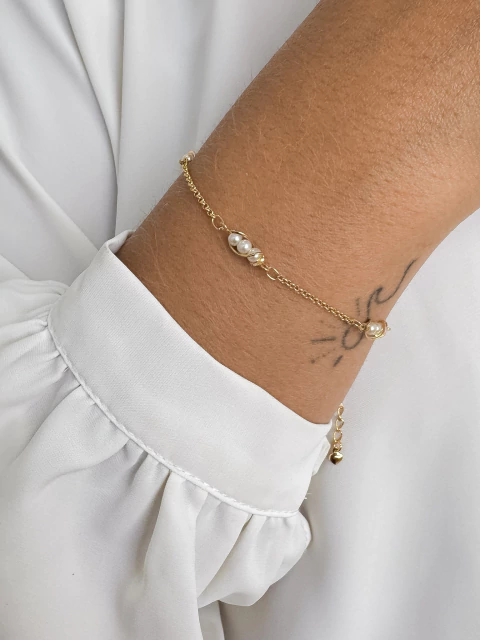 Pulseira Elos com Pérolas - Banhado a Ouro