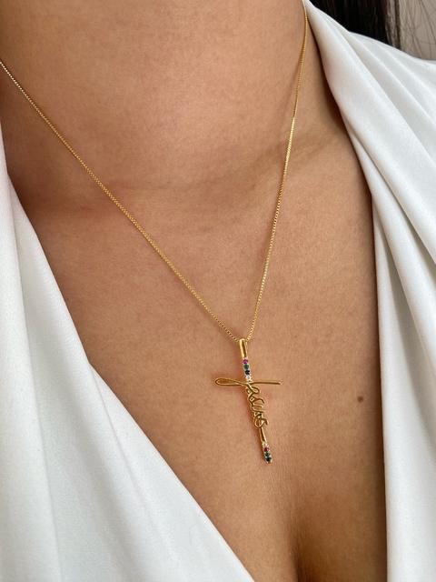 Colar Jesus Vertical Cravejado - Banhado a Ouro