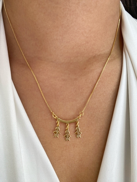 Colar 3 Meninos Pendentes - Banhado a Ouro