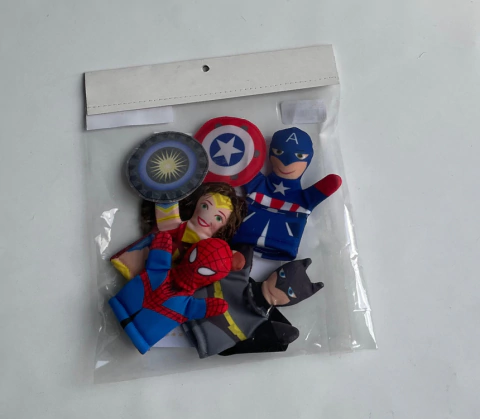 Minitíteres Superhéroes x4