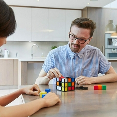 RUBIK CAGE en internet