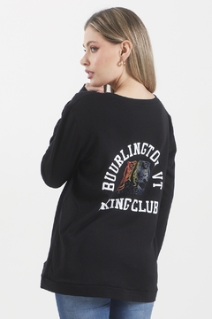 Maxi Buzo Frisado HIKING CLUB en internet