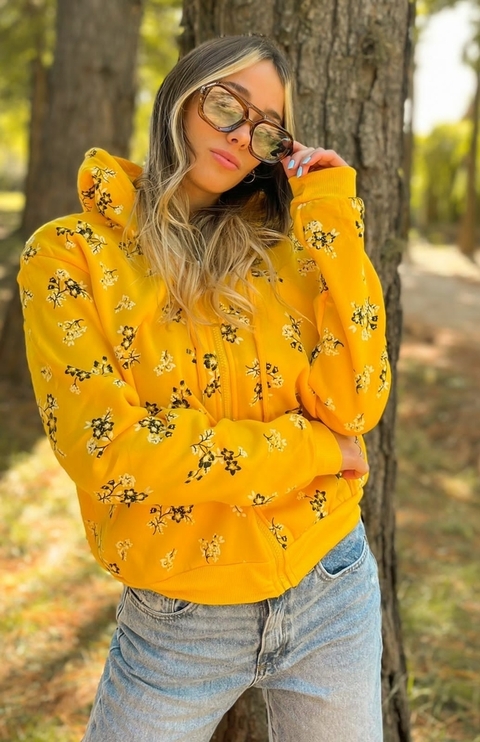 Camperita Engomada Frisada FOREST Negra