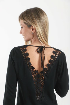 SWEATER CON CROCHET BIANCA VTK 544 - tienda online