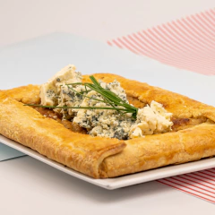 Tarta de cebollas caramelizadas y queso azul - comprar online