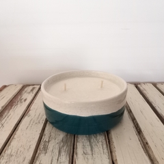 velas aromáticas de cera de soja en cuencos de cerámica