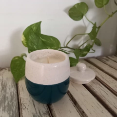 Velas aromáticas en mate de cerámica nerambia