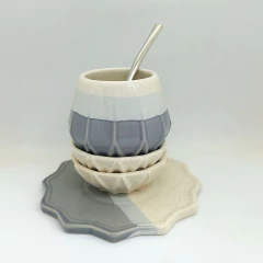 Mate de cerámica artesanal 