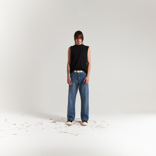 Classic Blue Jeans thumbnail 2