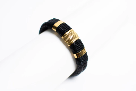 Pulsera de Cuero y Acero Dorado