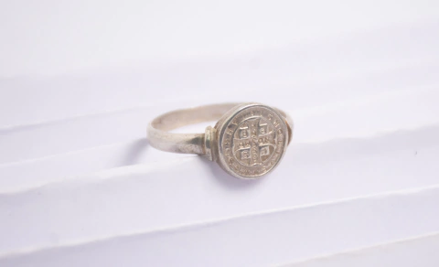 Anillo Sello San Benito Plata Y Oro