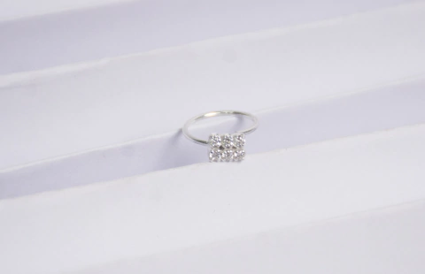 Nostril Argollita Triple Strass Plata