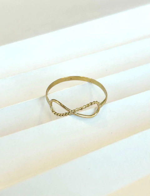 Anillo Oro 18K Infinito