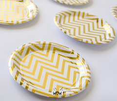 PLATOS DE POLIPAPEL RAYAS DORADAS 17CM X 5unid - comprar online