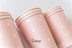 Vaso rosa corazones en internet