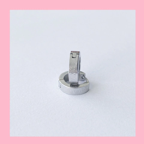 Argollas con Guarda de Numeros Romanos