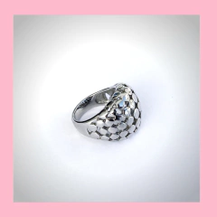 Anillo labrado con Círculos