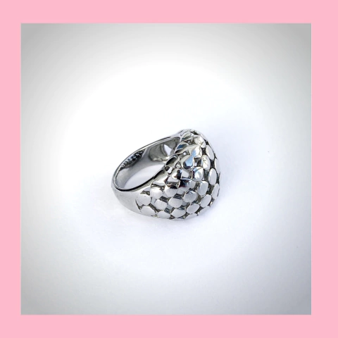 Anillo labrado con Círculos