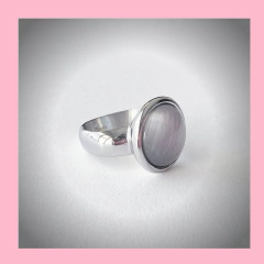 Anillo con Piedra Tornasolada