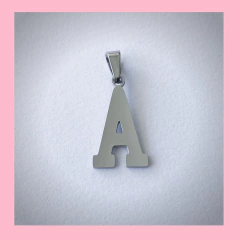 Iniciales en Acero Quirurgico en internet