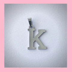 Iniciales en Acero Quirurgico