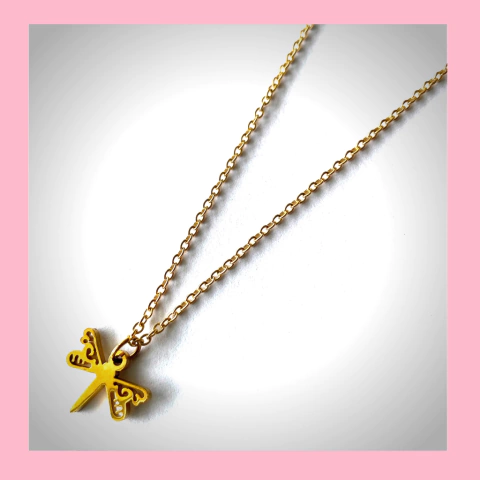 Cadena con Mini dije de Libelula