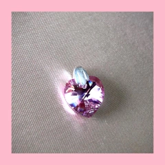 Dije de Corazón de Cristal Rosa de 10 mm con Plata