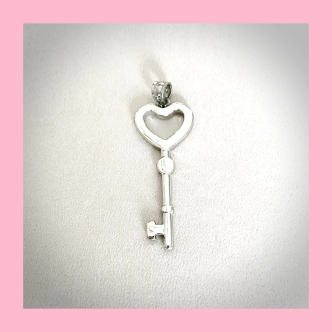 Dije de Llave con Corazón