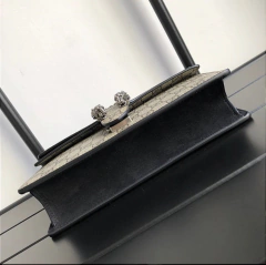 Bolsa Dionysus Linha Italiana na internet