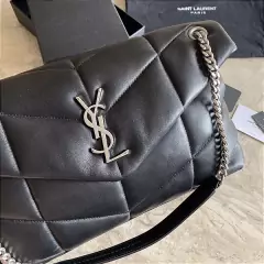 Bolsa Saint Laurent LouLou Puffer "Black&Silver" na internet