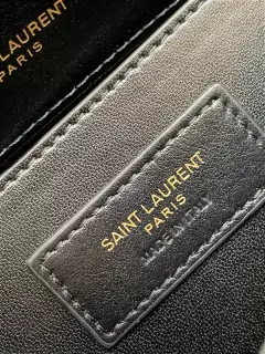Bolsa Saint Laurent LouLou "Black&Gold" - loja online