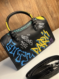 Bolsa Balenciaga Tote Grafite na internet