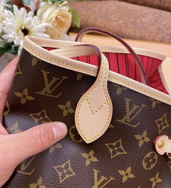 Imagem do Bolsa Neverfull linha italiana
