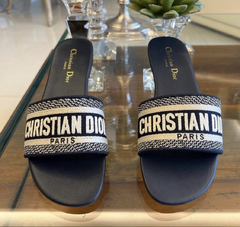 Rasteirinha Flat Christian Dior- Linha Italiana