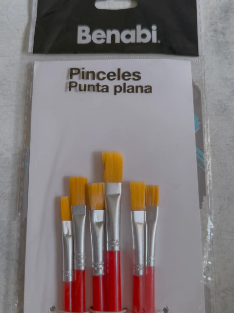 Pinceles punta plana x 6 unidades