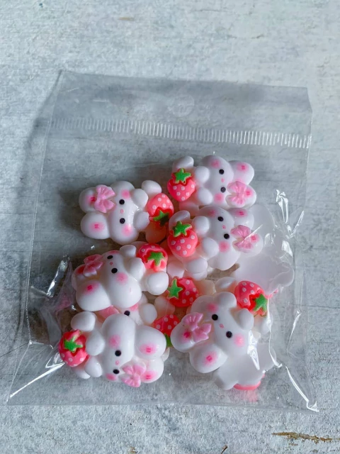 Charms conejos x 10 unidades