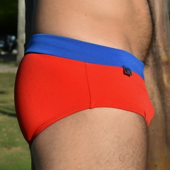 Suga CLASSIC vermelha com cós azul - EXODIA RIO BEACHWEAR