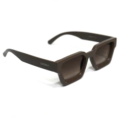 Óculos de Sol Quadrado marrom na internet