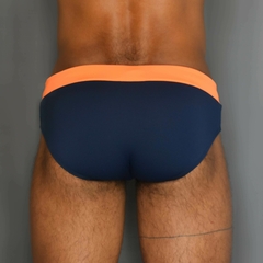 Sunga SLIM Sunset Sky marinho com cós laranja - comprar online