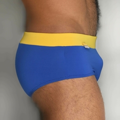 Sunga CLASSIC Summer sky azul com cós amarelo na internet