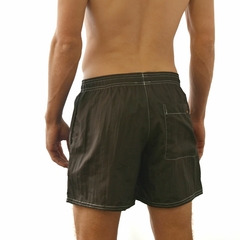 Shorts em Nylon de Poliamida Marrom - comprar online